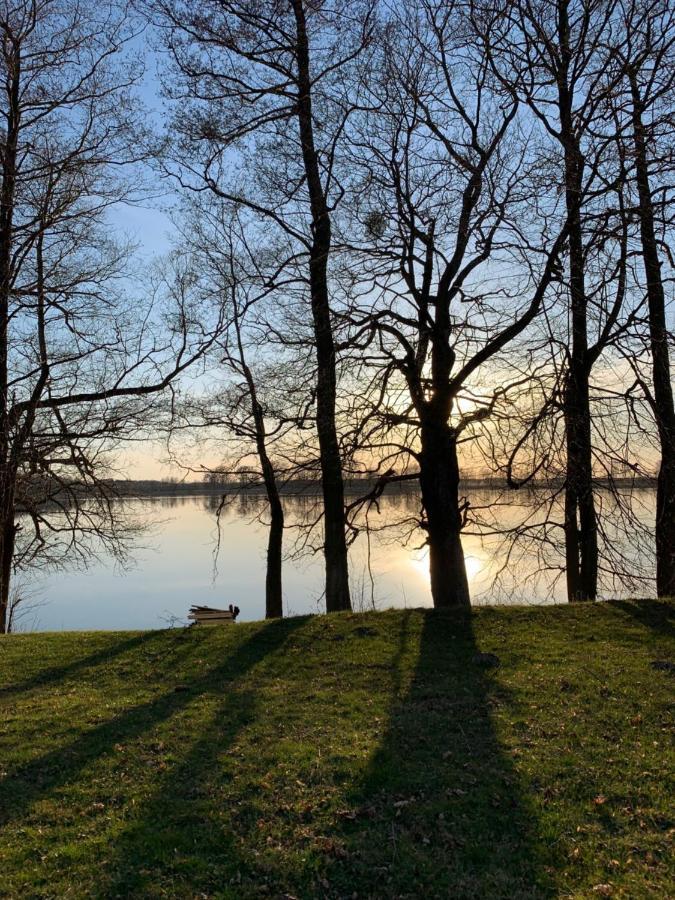 Ublik Stacja Appartement Buitenkant foto